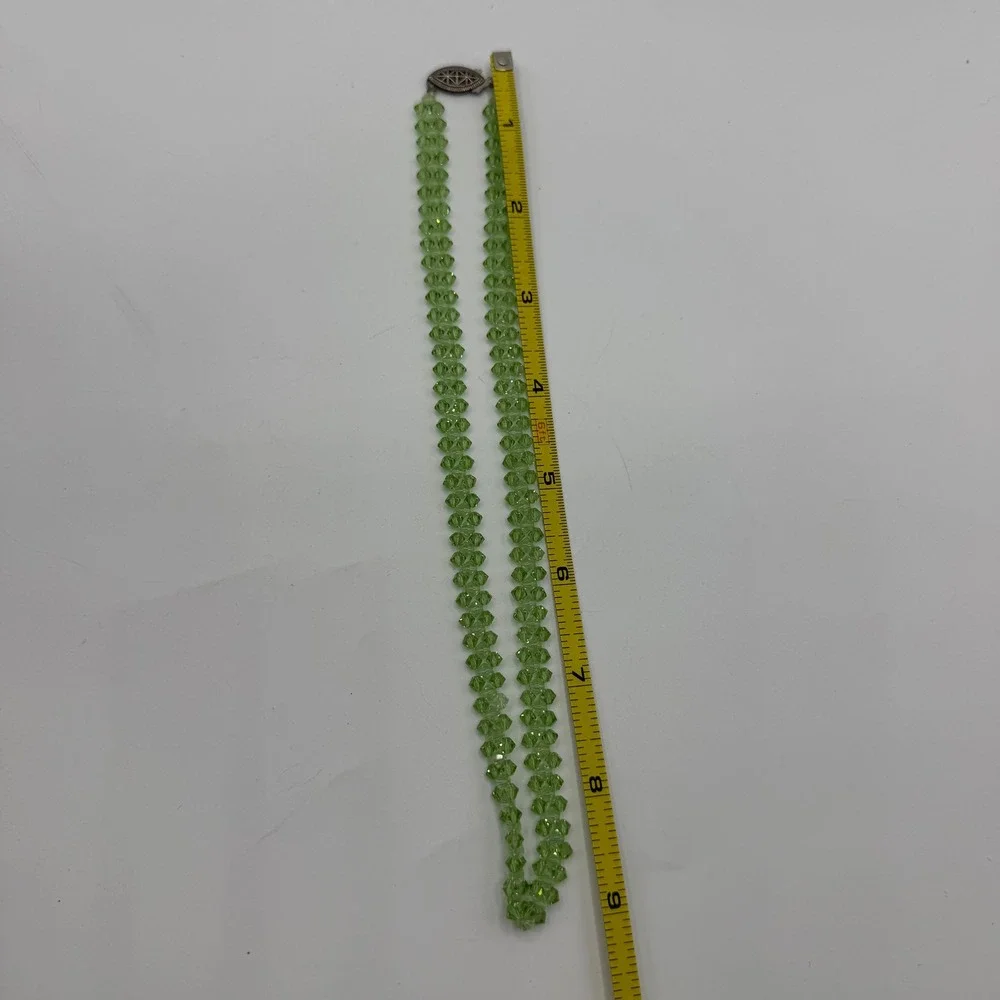 Handmade Lime Green Crystal Bicone Beaded Necklace Vintage Style‎ 17.5 Inch